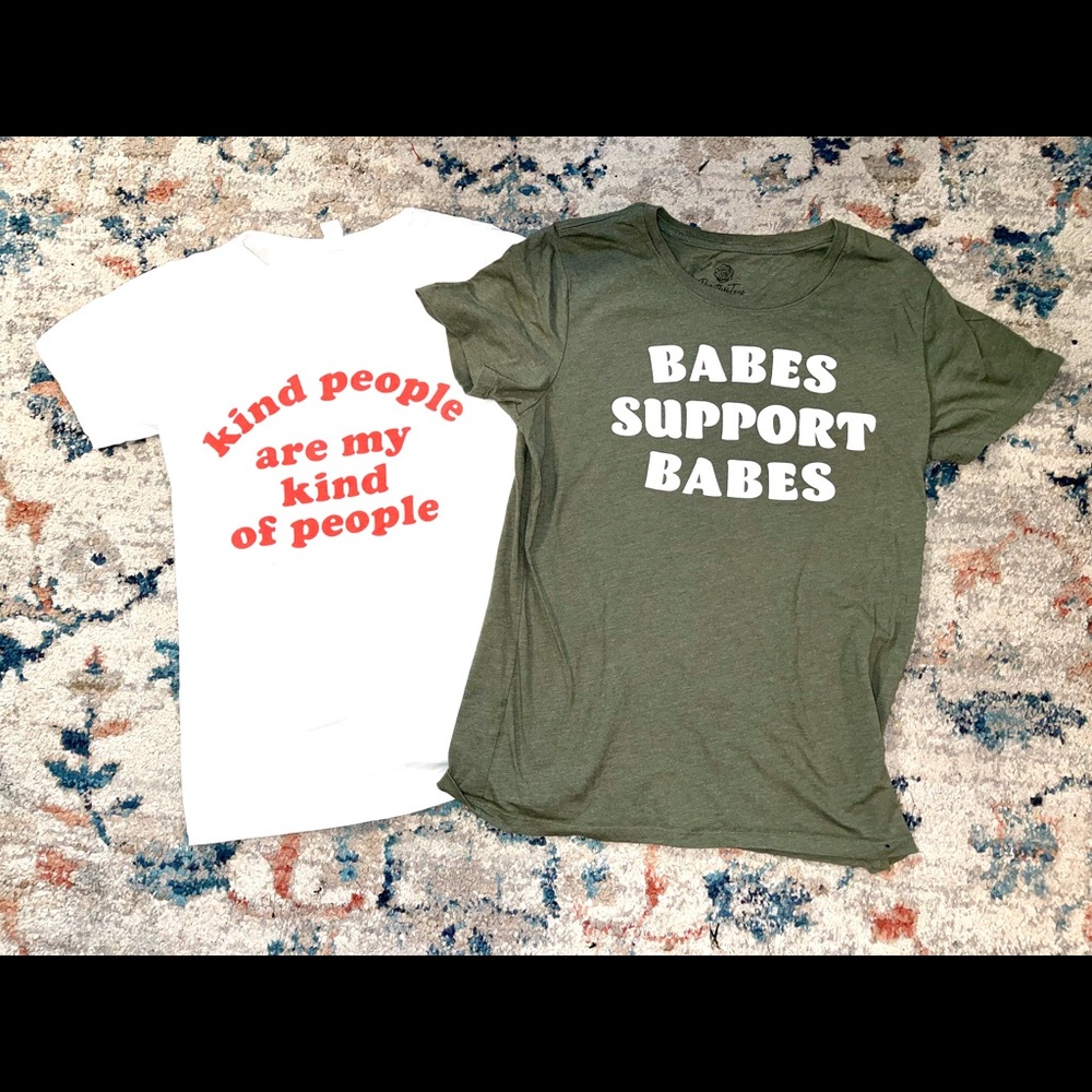 2 t shirts size small